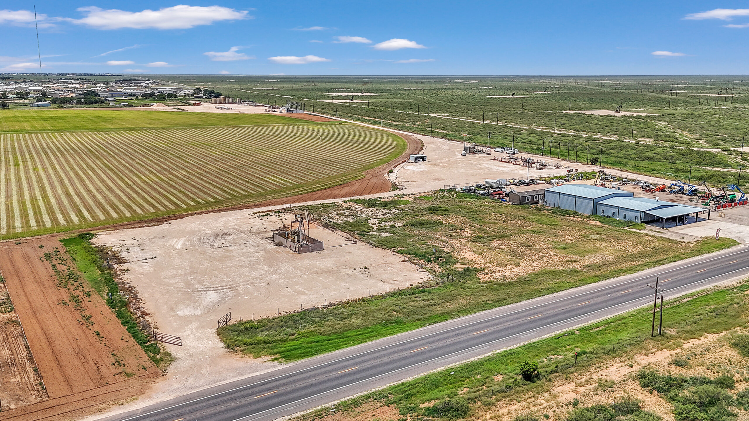 7955 N FM 1788