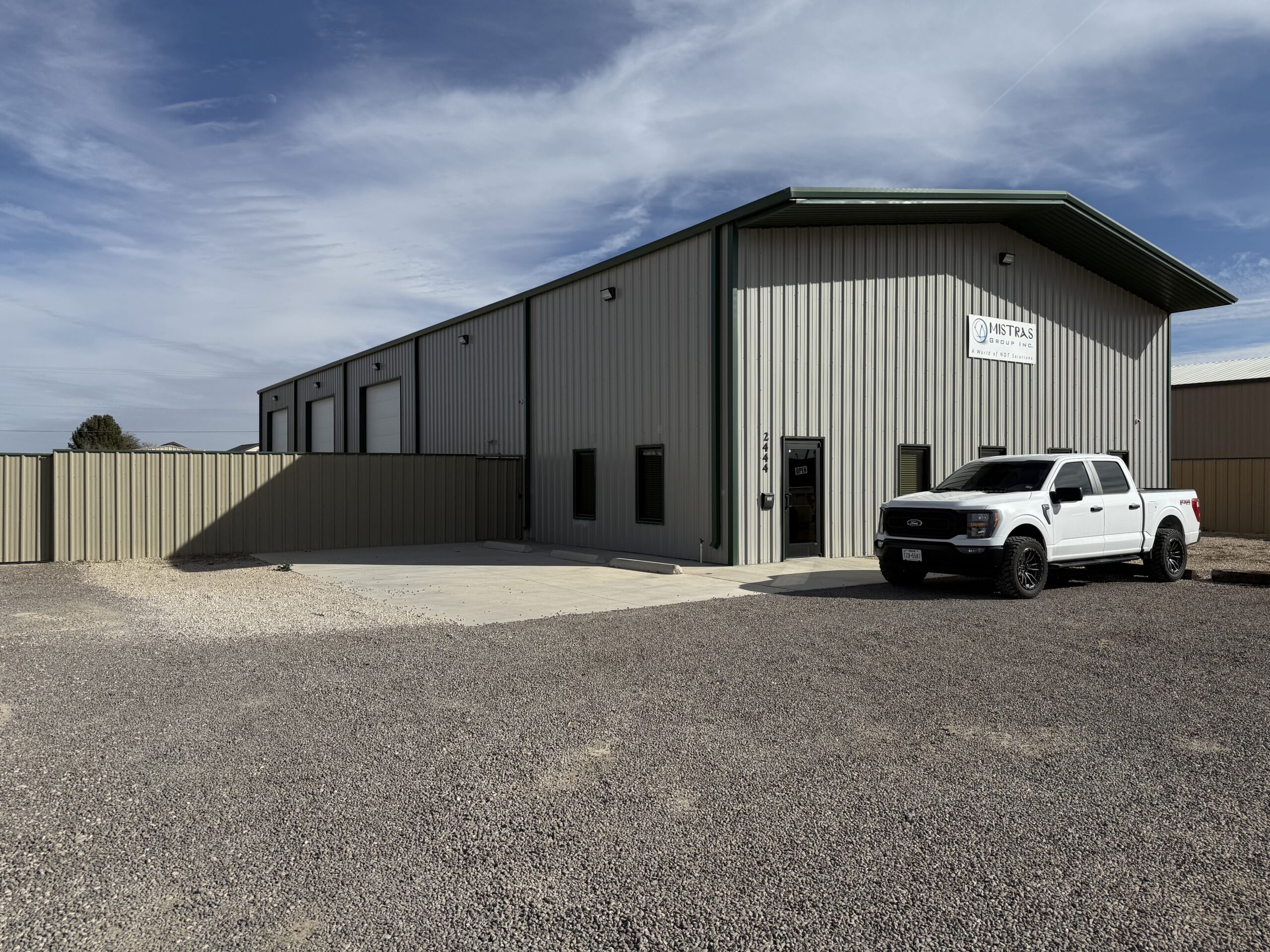 2444 N FM 1936