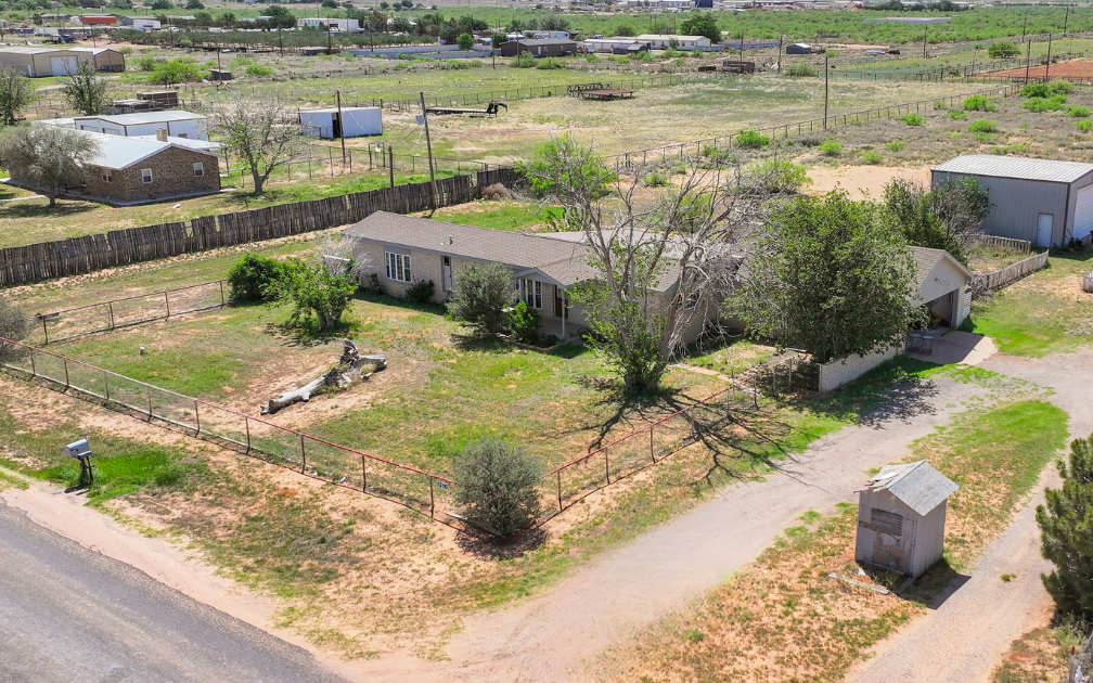 1310 E County Rd 145