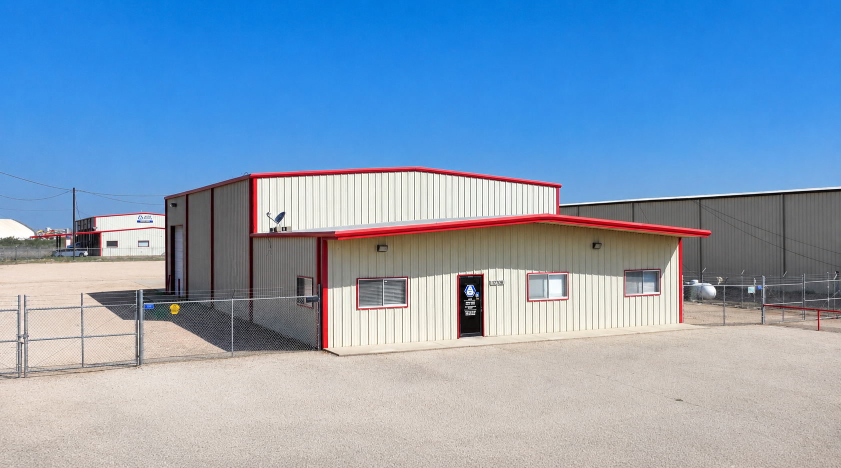 12718 Hwy 191 Front