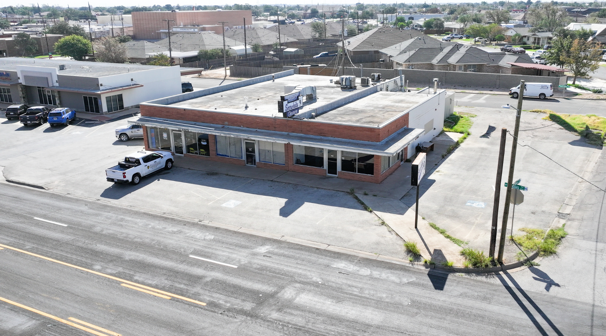 2509 W Illinois Ave